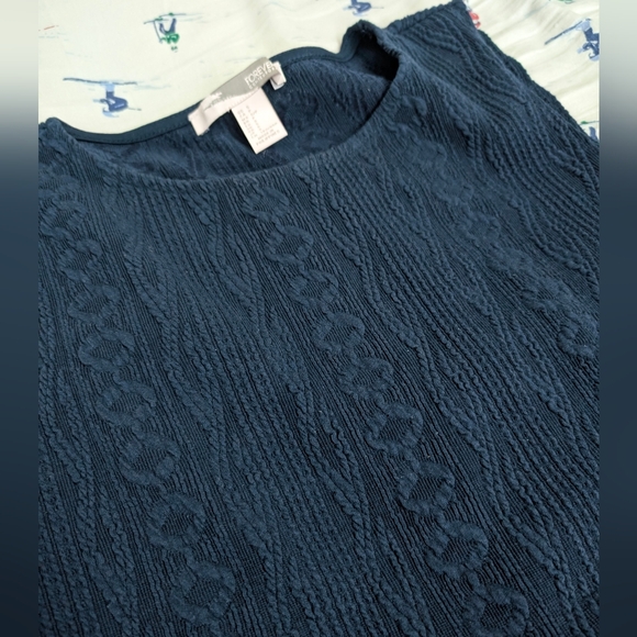 EUC Forever 21 women's textured cropped tank top, navy blue, size S - Picture 4 of 4